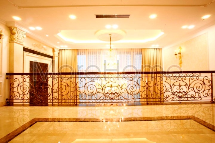 Thi công hành lang sắt